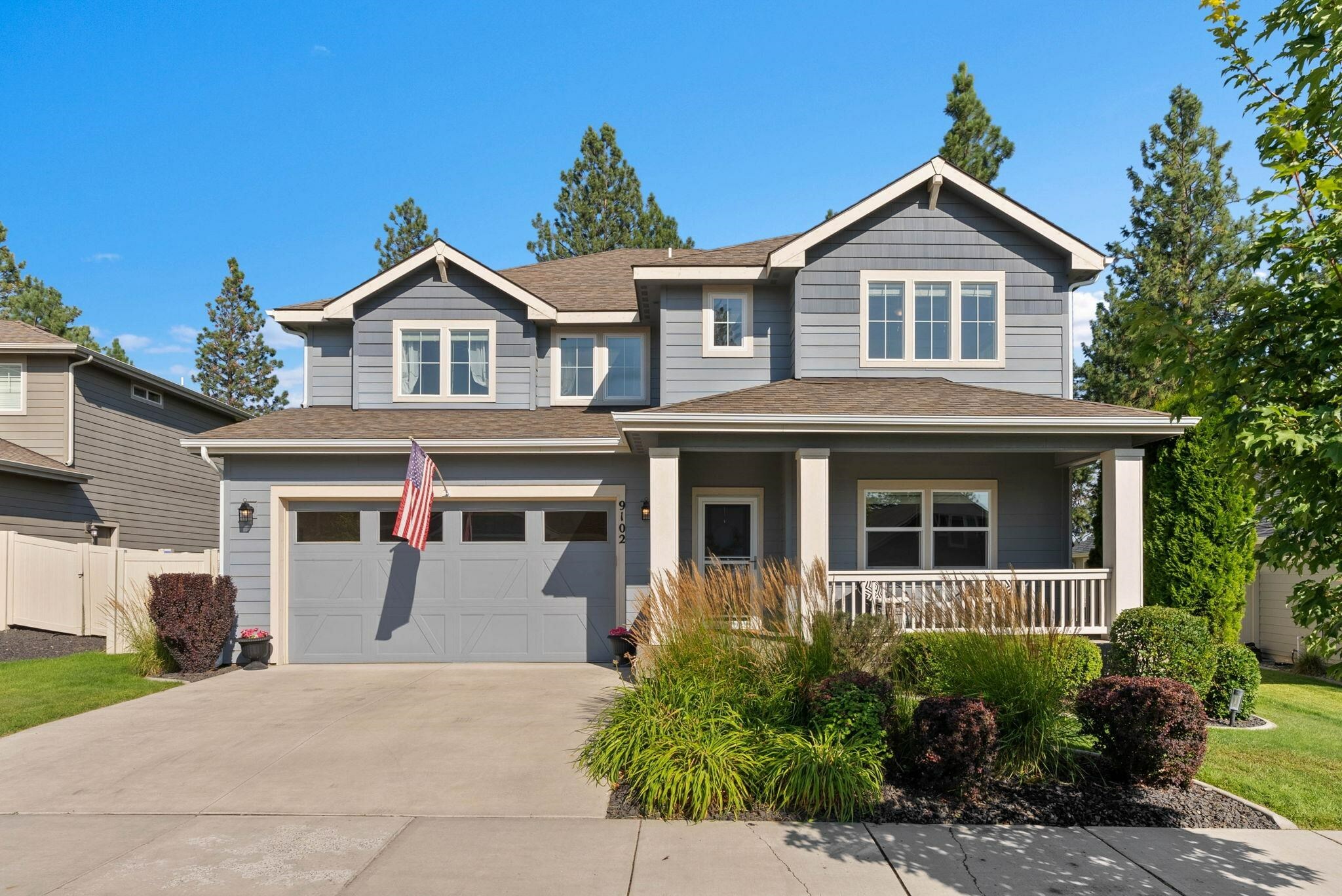 Property Photo: 9102 N Rosebury Ln WA 99208
