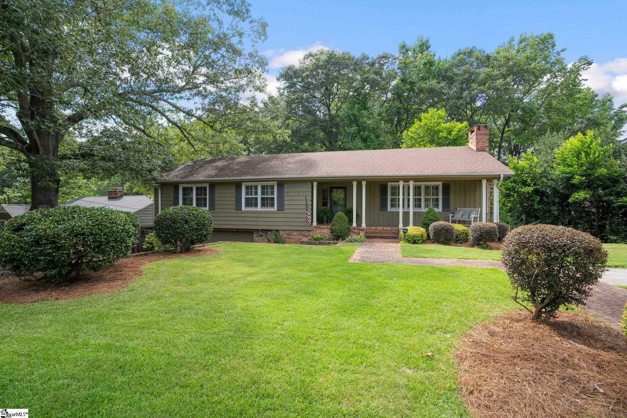 Property Photo:  28 Lake Fairfield Drive  SC 29615 