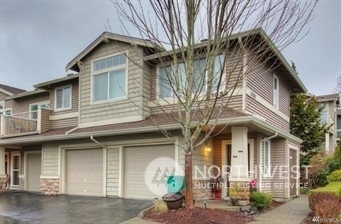 Property Photo: 1039 61st Street SE 106 WA 98092