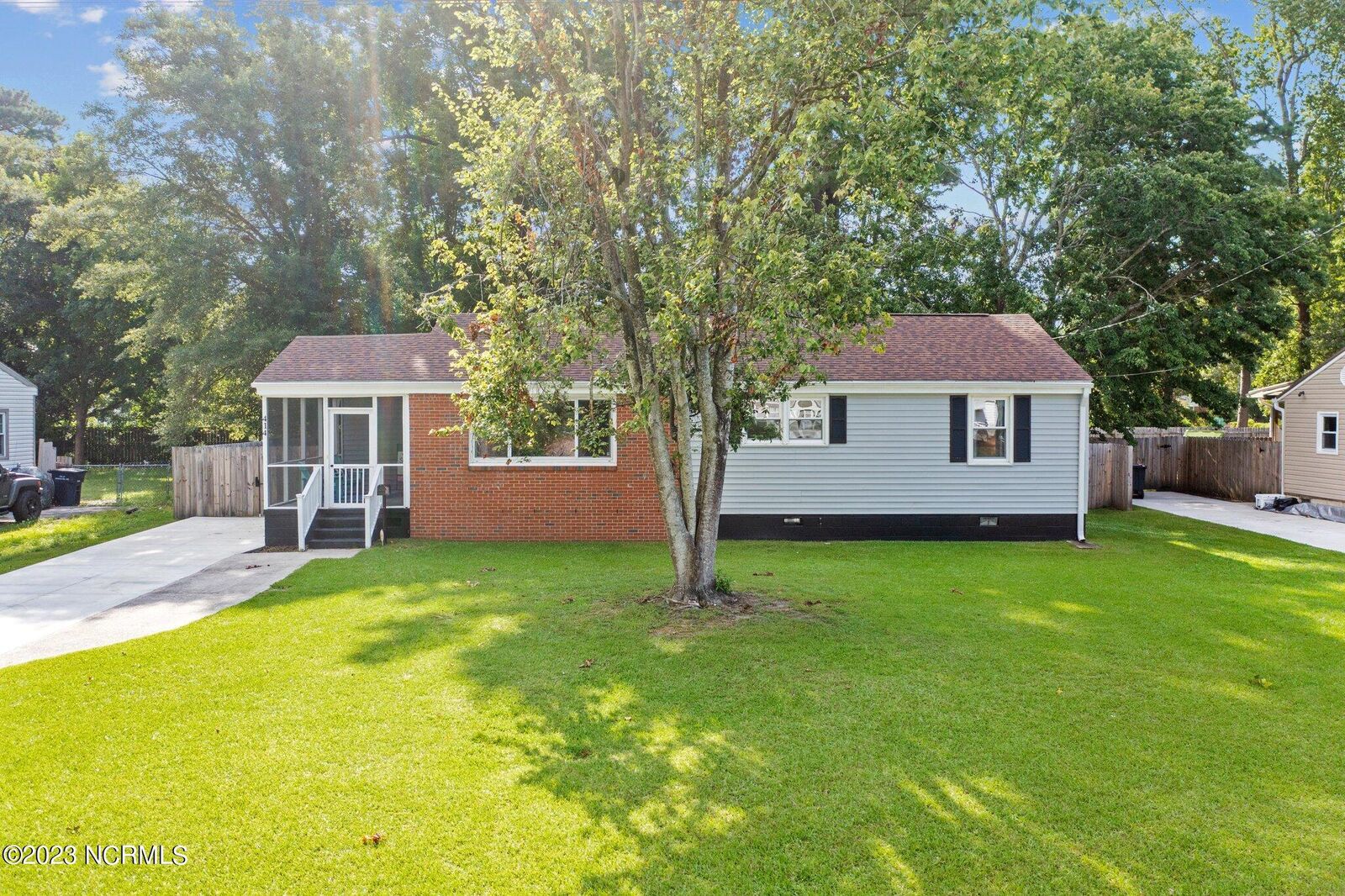 Property Photo: 414 Cheyenne Road NC 28540