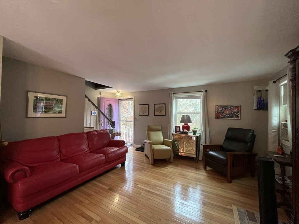 Property Photo: 122 Old Mill Rd MA 02648