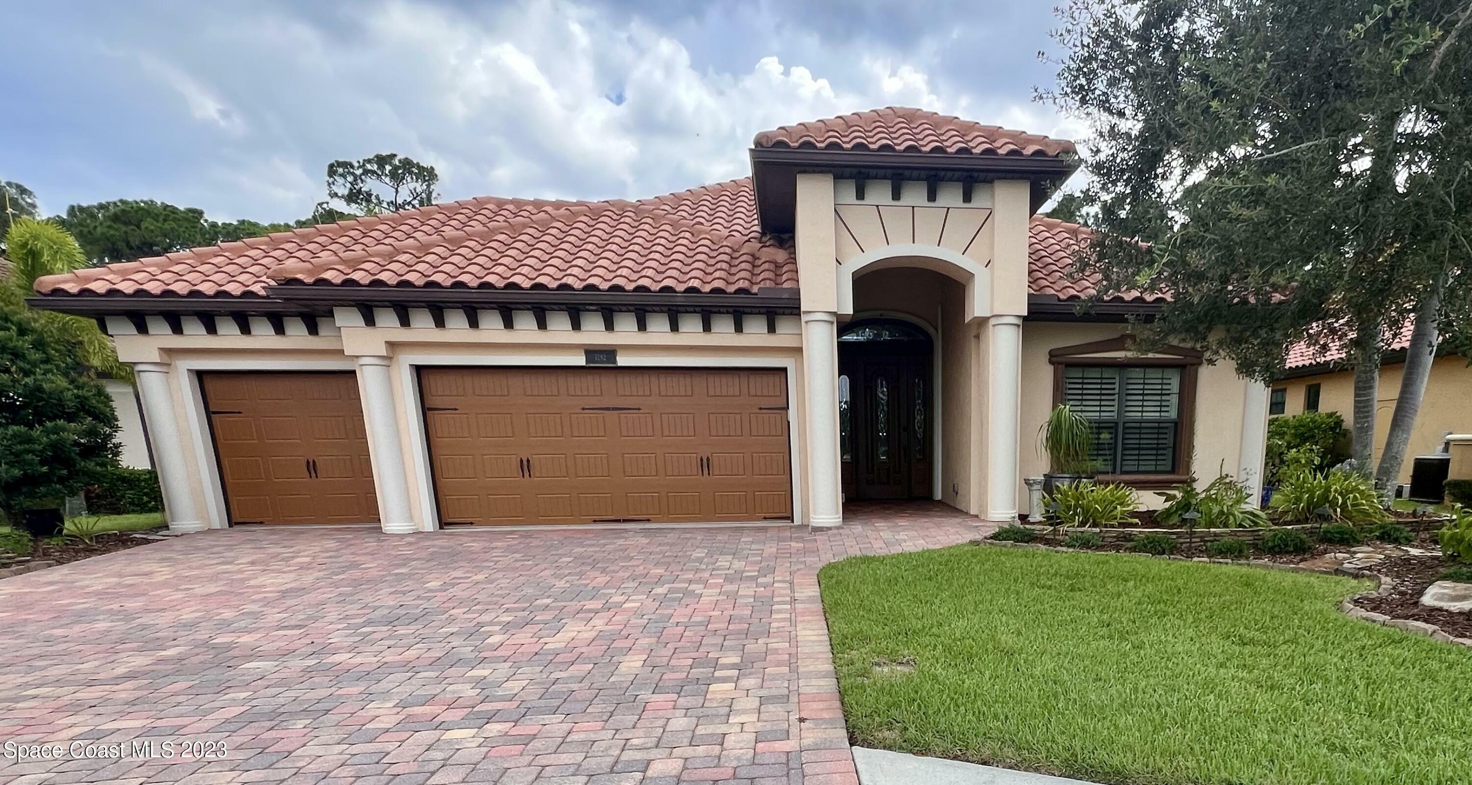 Property Photo:  1282 Tralee Bay Avenue  FL 32940 