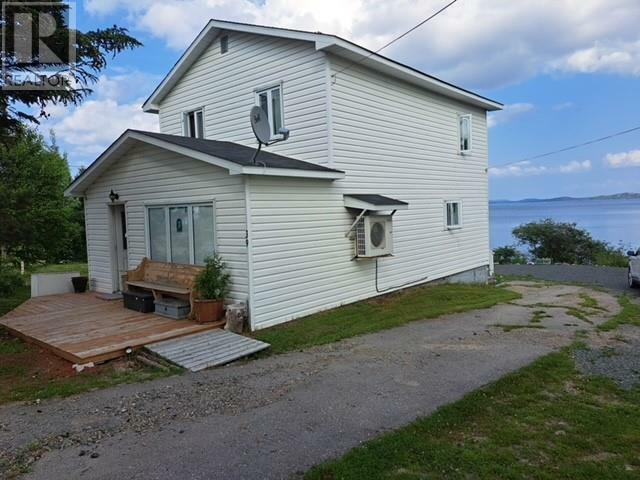 39 Fault Drive  Dover NL A0G 1X0 photo