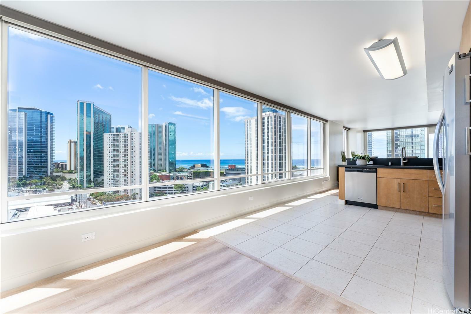 Property Photo:  1009 Kapiolani Boulevard 1803  HI 96814 