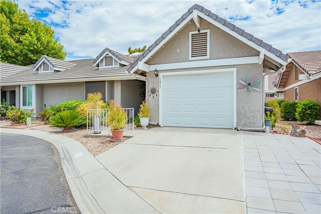 Property Photo:  1417 Jackson Circle  CA 92583 