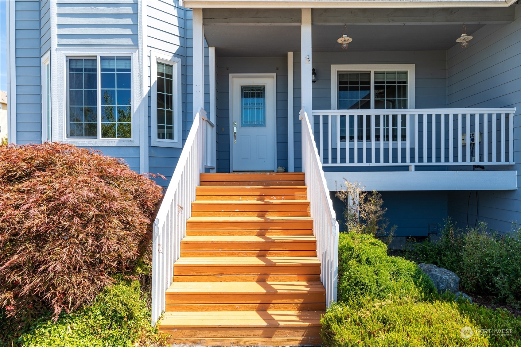 Property Photo: 1674 SW Union Street WA 98277