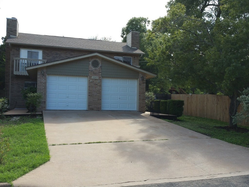 Property Photo:  2203 Granberry Drive  TX 78745 