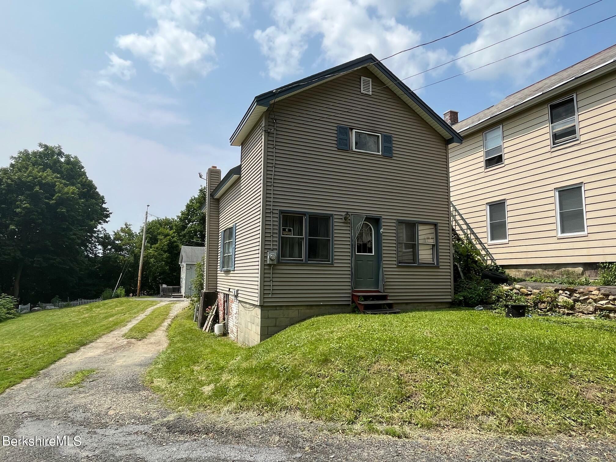 21 Ray St  North Adams MA 01247 photo