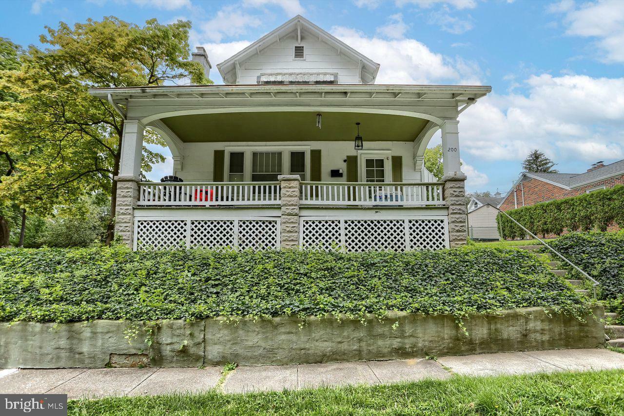 Property Photo: 200 Park Terrace PA 17111