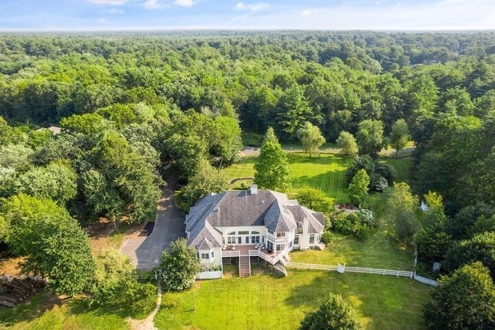 Property Photo: 6 Chickadee Ln MA 02356