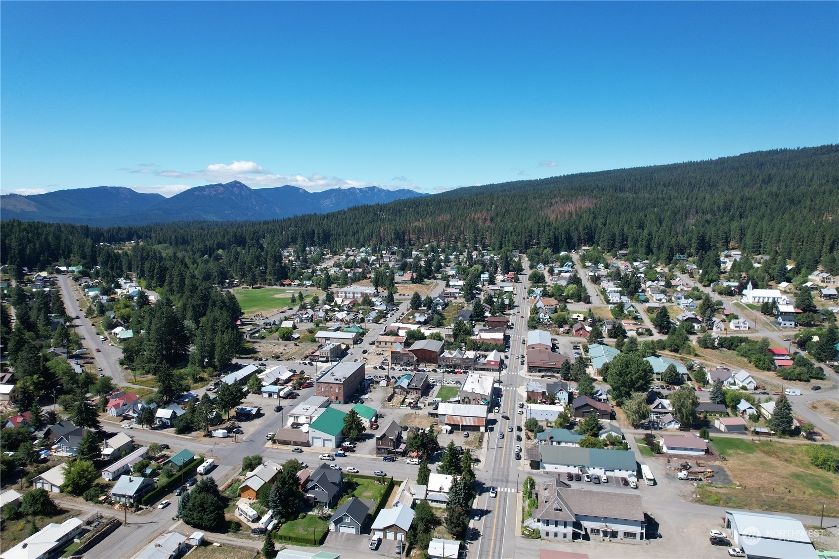 Property Photo: 303 S 1st Street S WA 98941