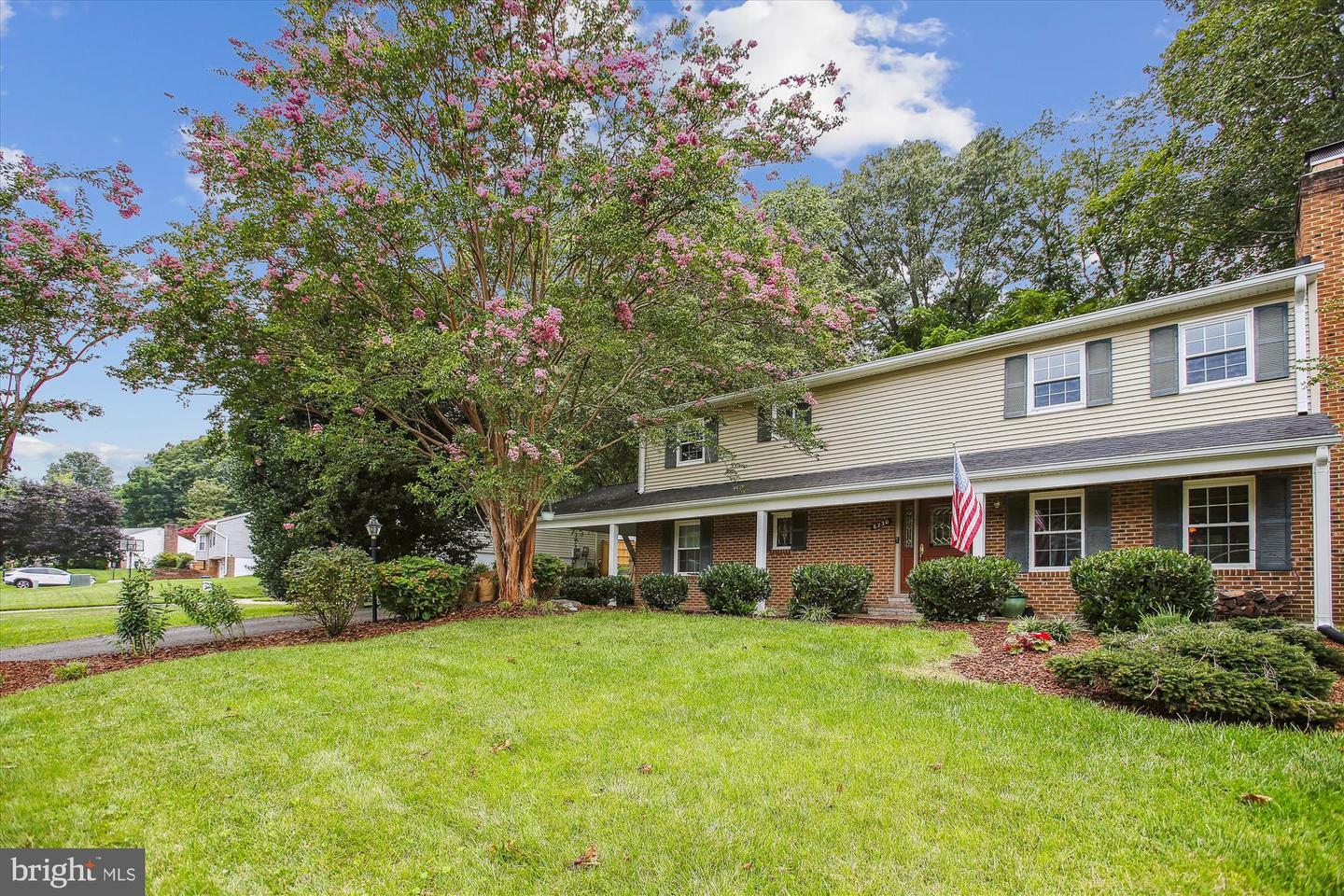 Property Photo:  6230 Capella Avenue  VA 22015 