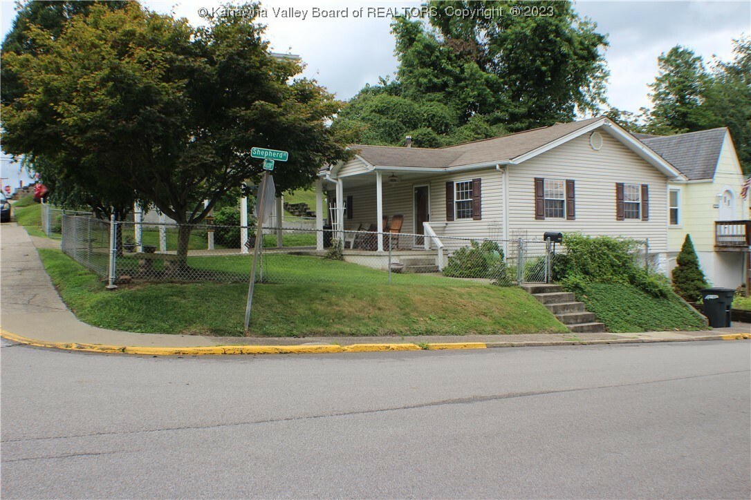 238 Shepherd Avenue  South Charleston WV 25303 photo