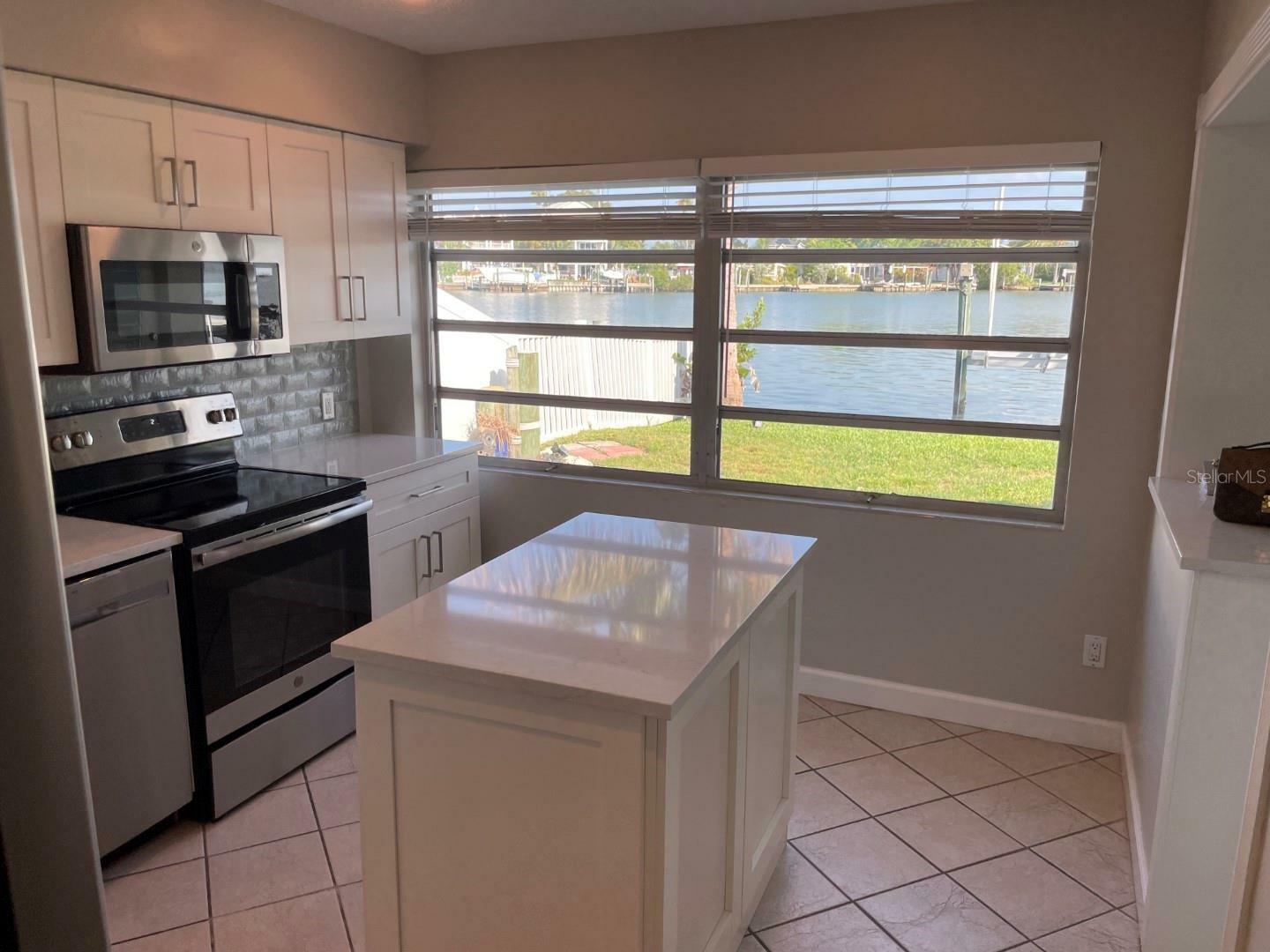 Property Photo:  419 12th Avenue  FL 33785 