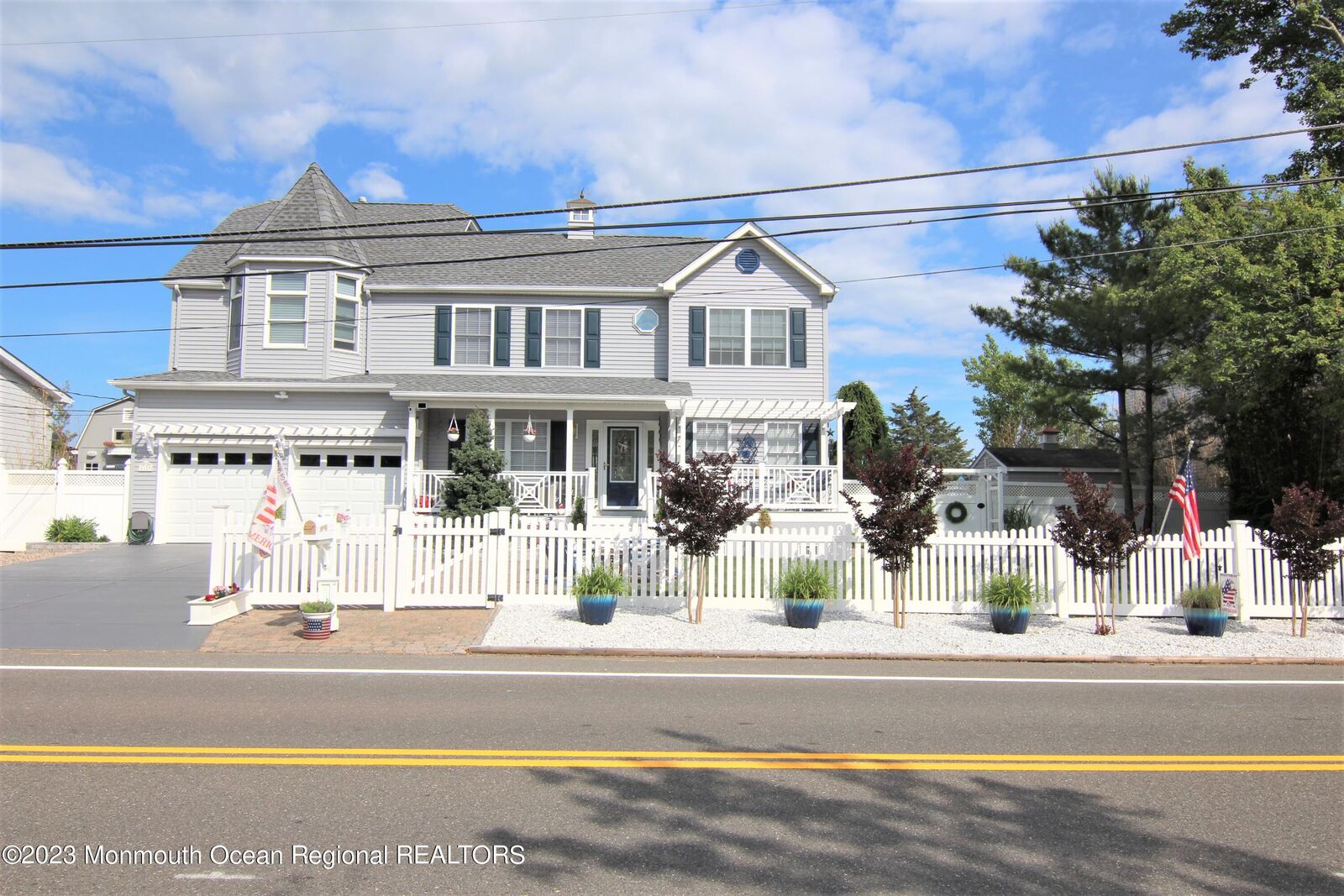 Property Photo:  1129 Bayview Avenue  NJ 08721 