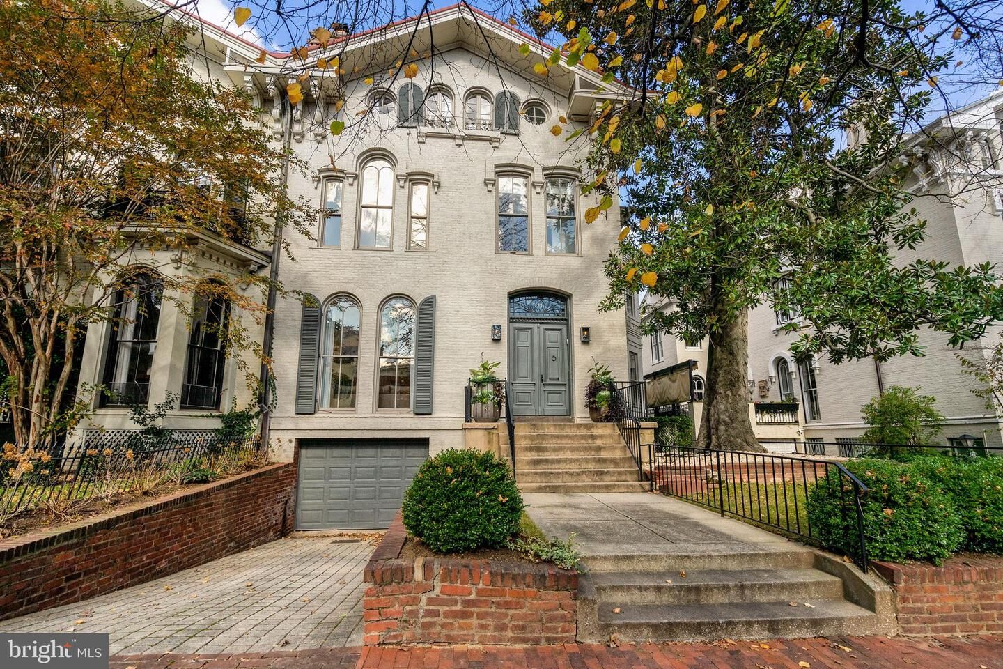 Property Photo:  3021 Q Street NW  DC 20007 