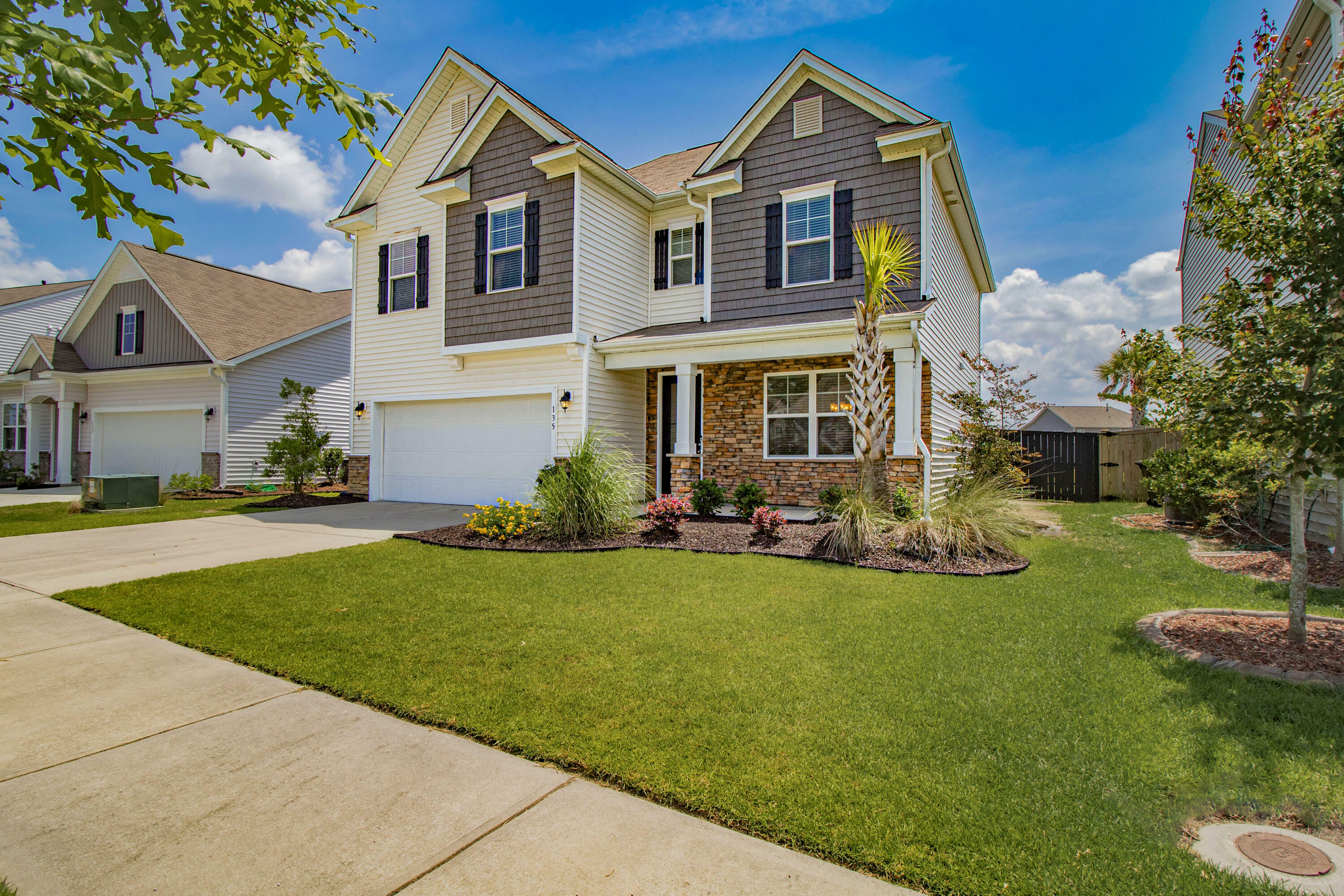 Property Photo:  135 Greenwich Drive  SC 29486 