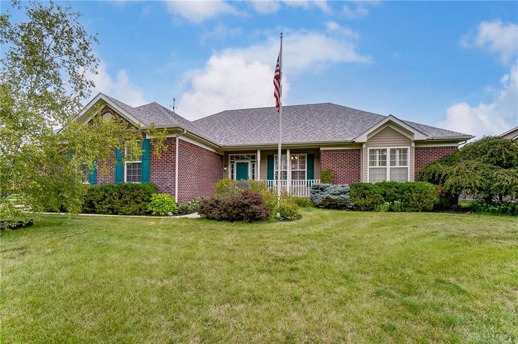 Property Photo:  6635 Willowmere Court  OH 45424 