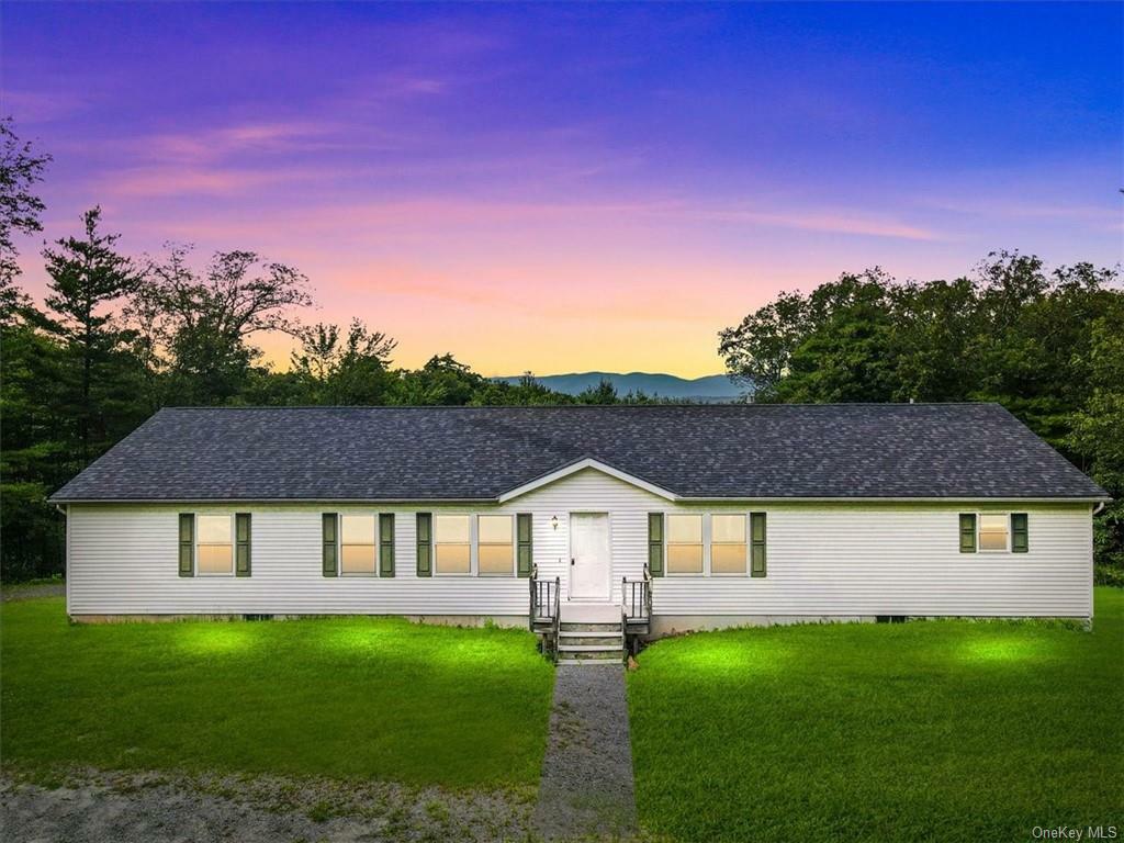 Property Photo:  394 Stony Kill Road  NY 12404 