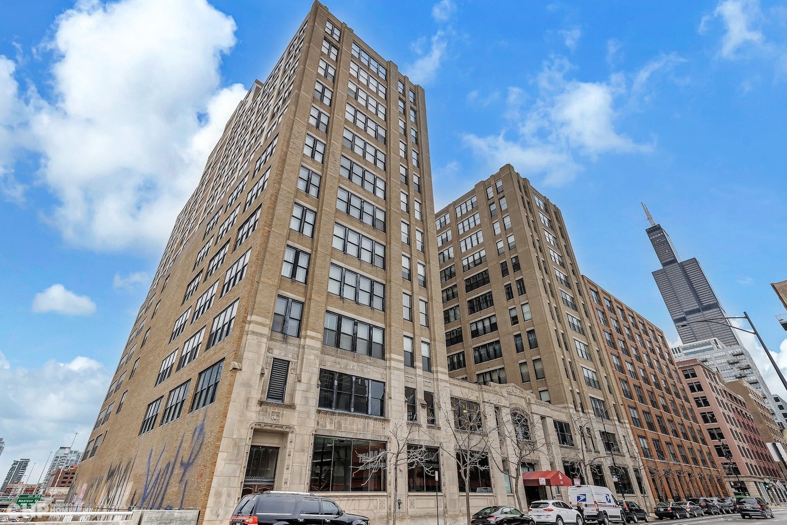 Property Photo: 728 W Jackson Boulevard 522 IL 60661