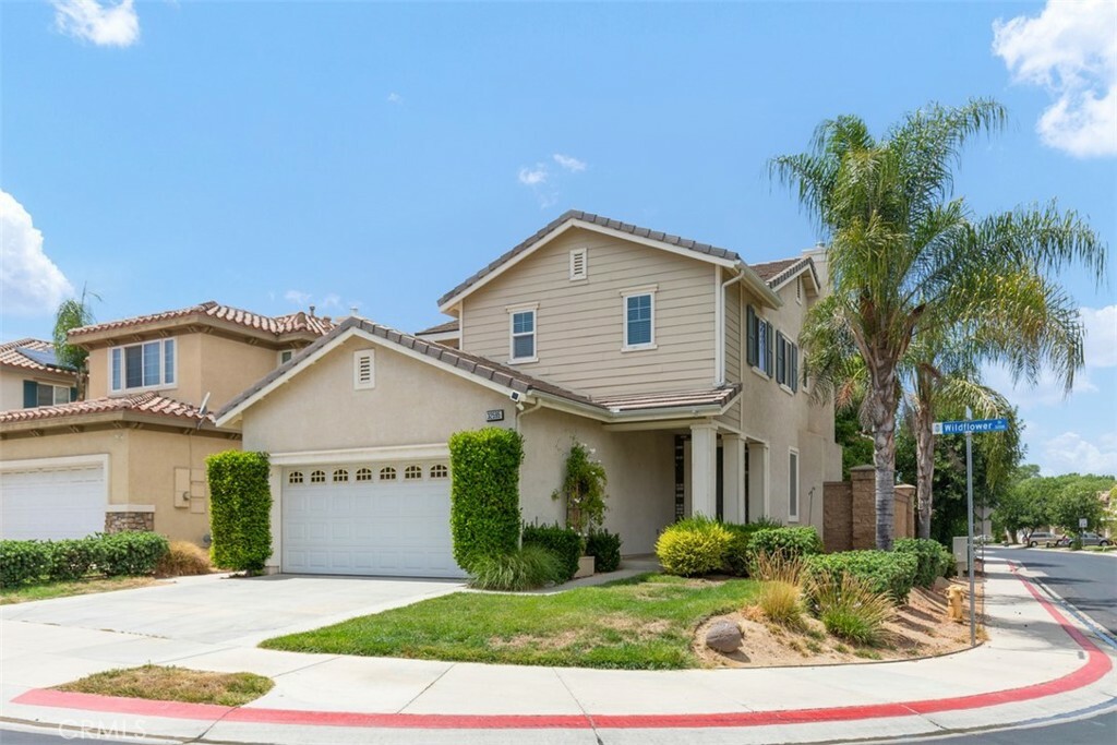 32595 Wildflower Dr.  Lake Elsinore CA 92532 photo