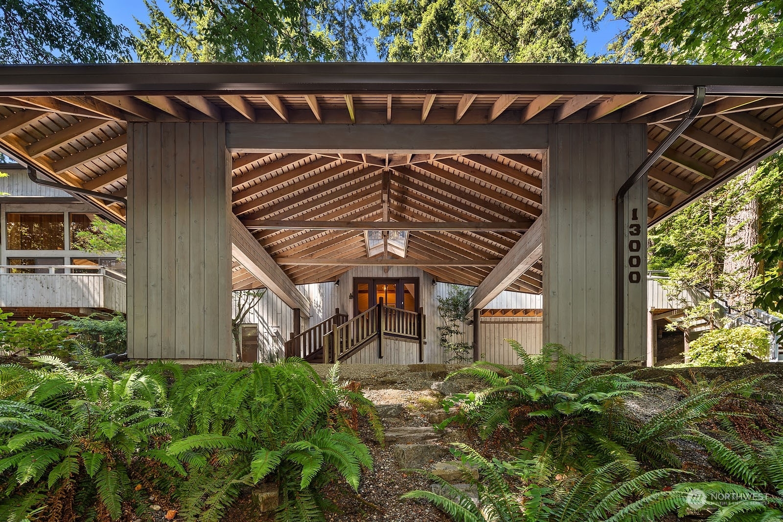 Property Photo: 13000 NE 39th Street WA 98005