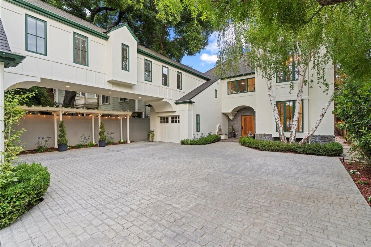 Property Photo:  1122 Nevada Avenue  CA 95125 