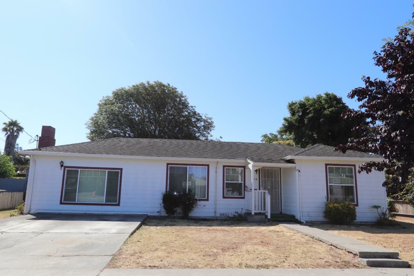 164 Toro Avenue  Salinas CA 93905 photo