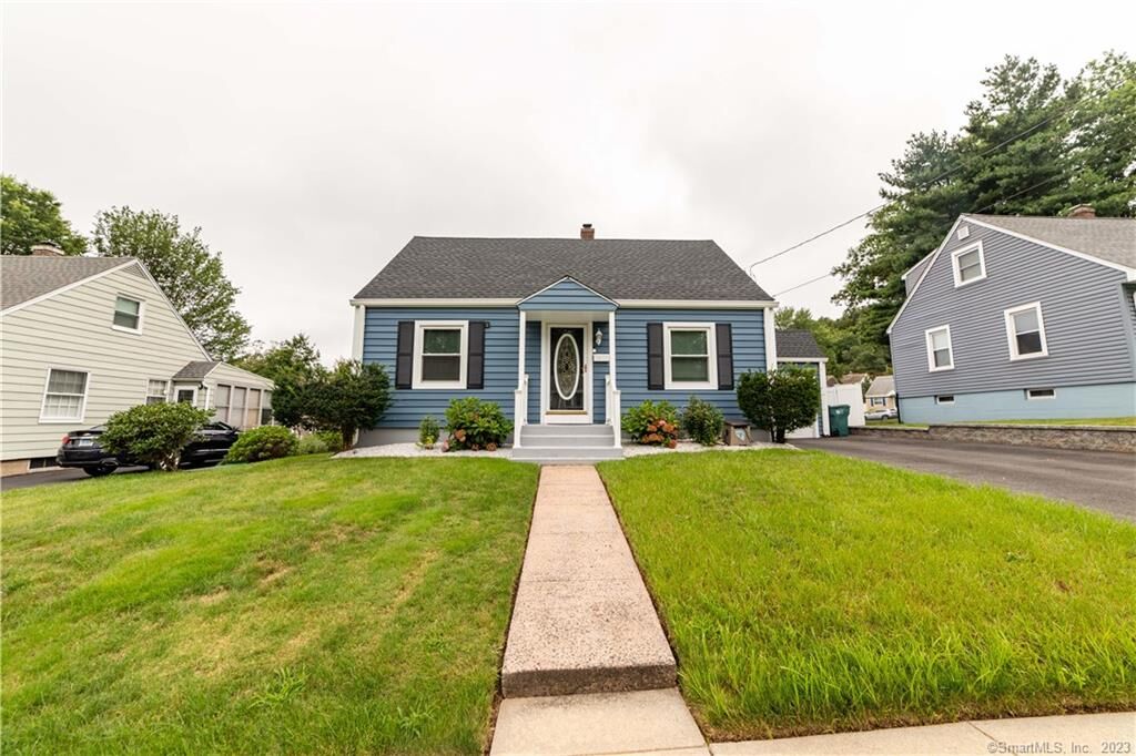 Property Photo: 23 Grafton Road CT 06518