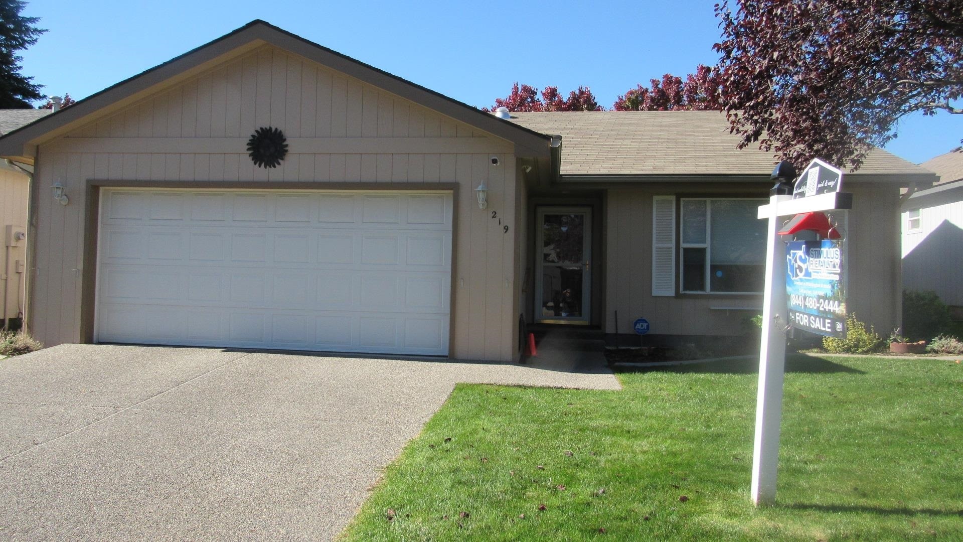 Property Photo:  219 N Houk Ln  WA 99216-2986 