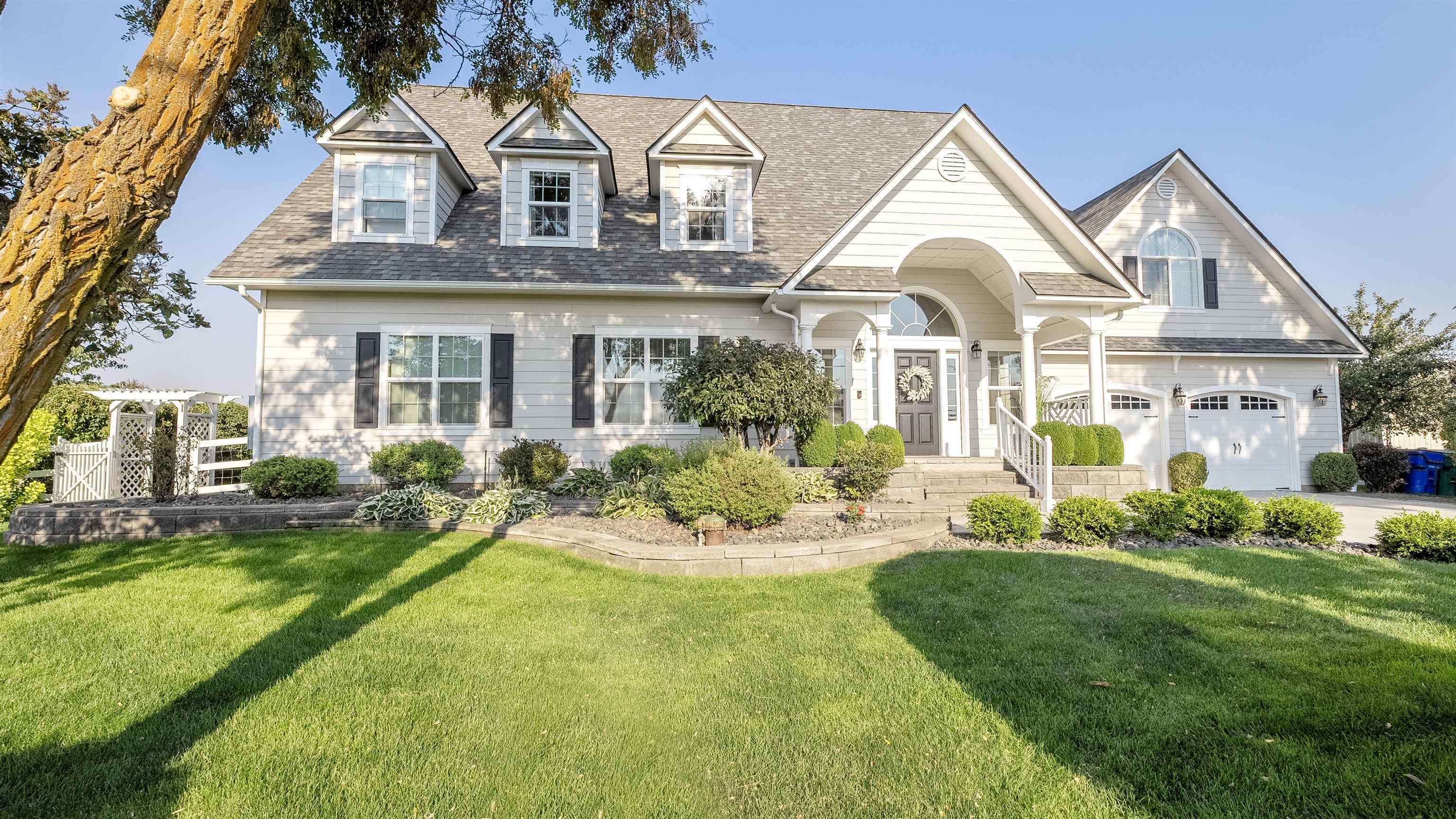Property Photo: 9820 N Snyder Rd WA 99208