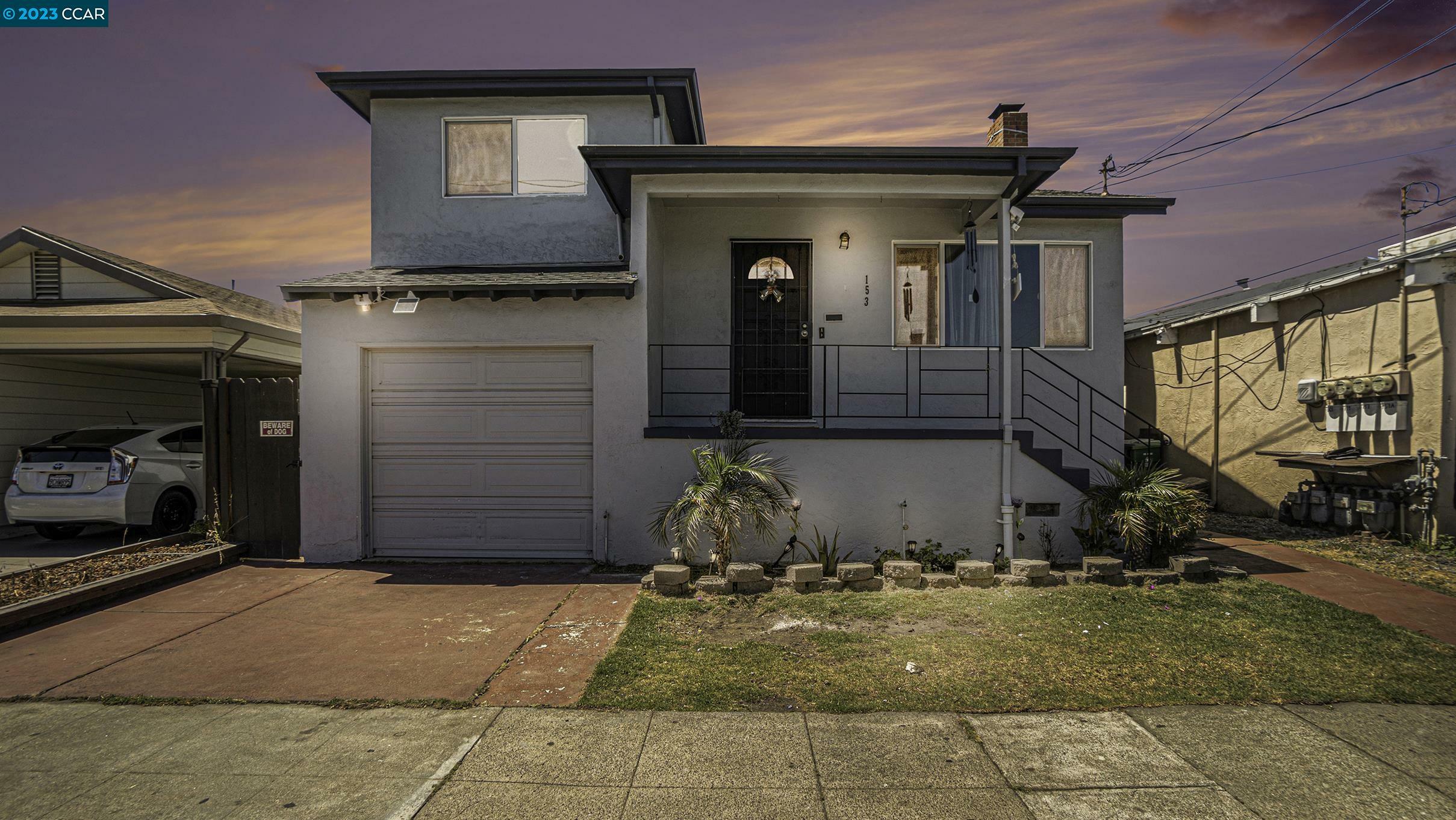 Property Photo: 153 16th St CA 94801