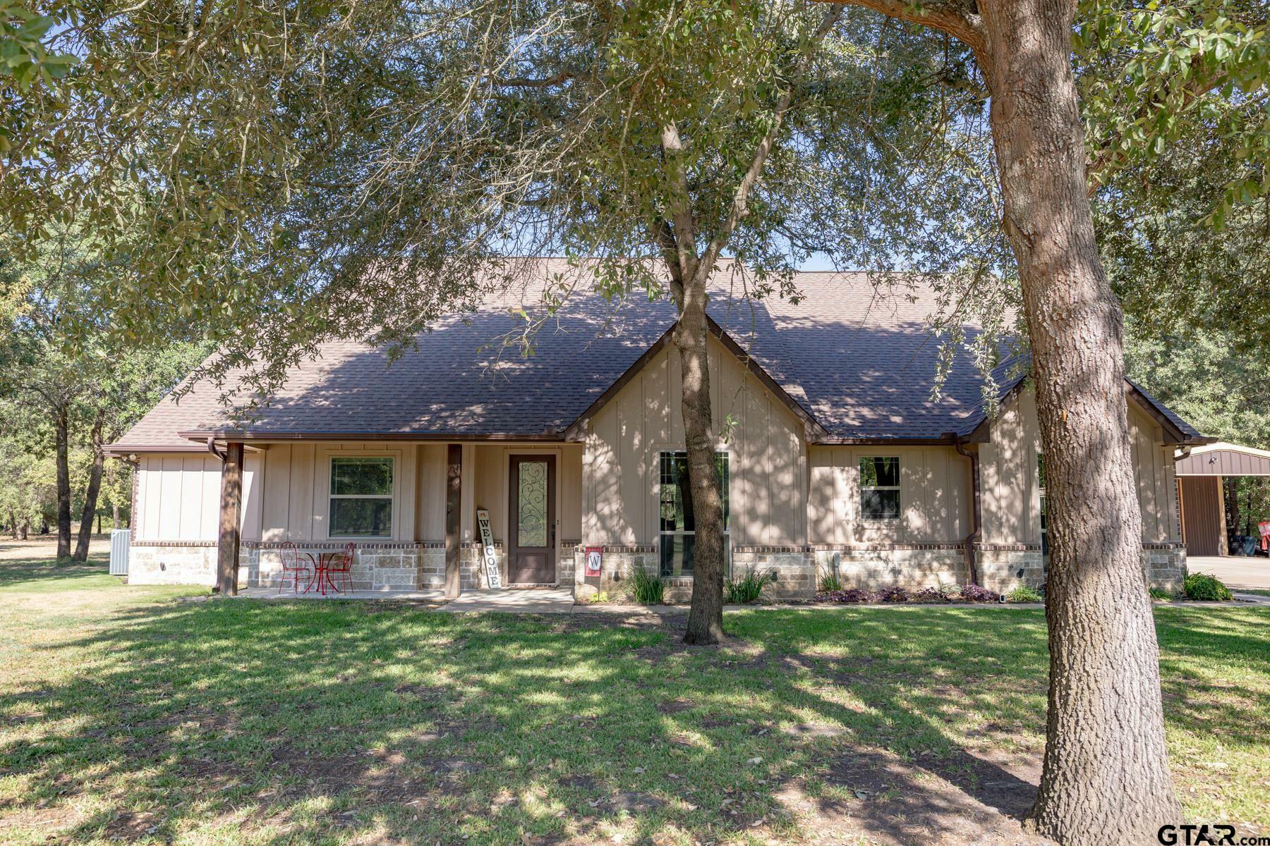 Property Photo:  14634 County Road 424  TX 75771 