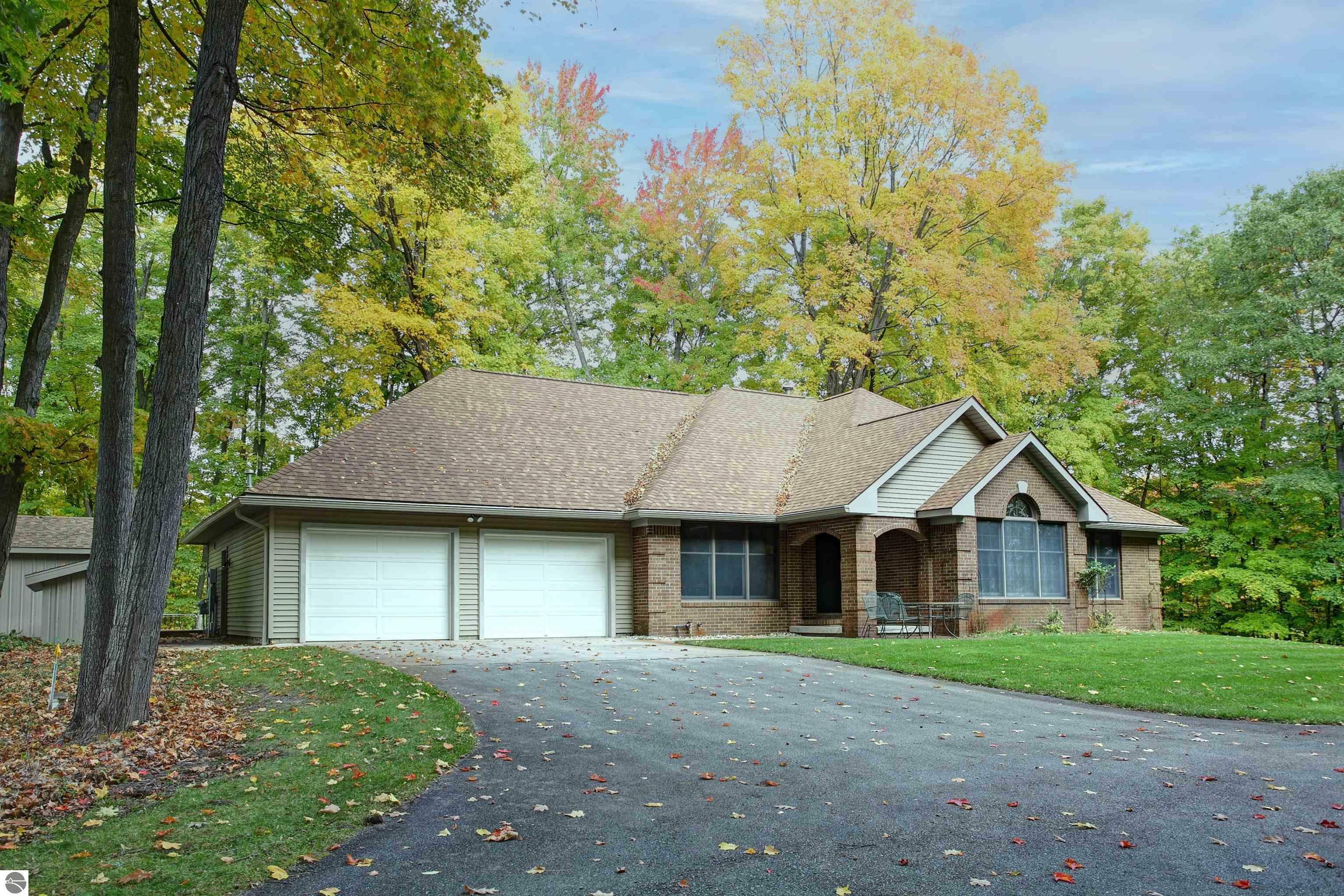 2377 Whitetail Drive  Traverse City MI 49696 photo