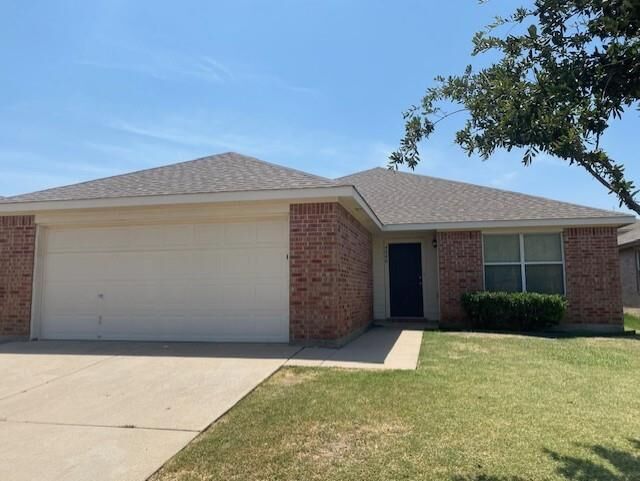 Property Photo:  4840 Trail Hollow Drive  TX 76244 