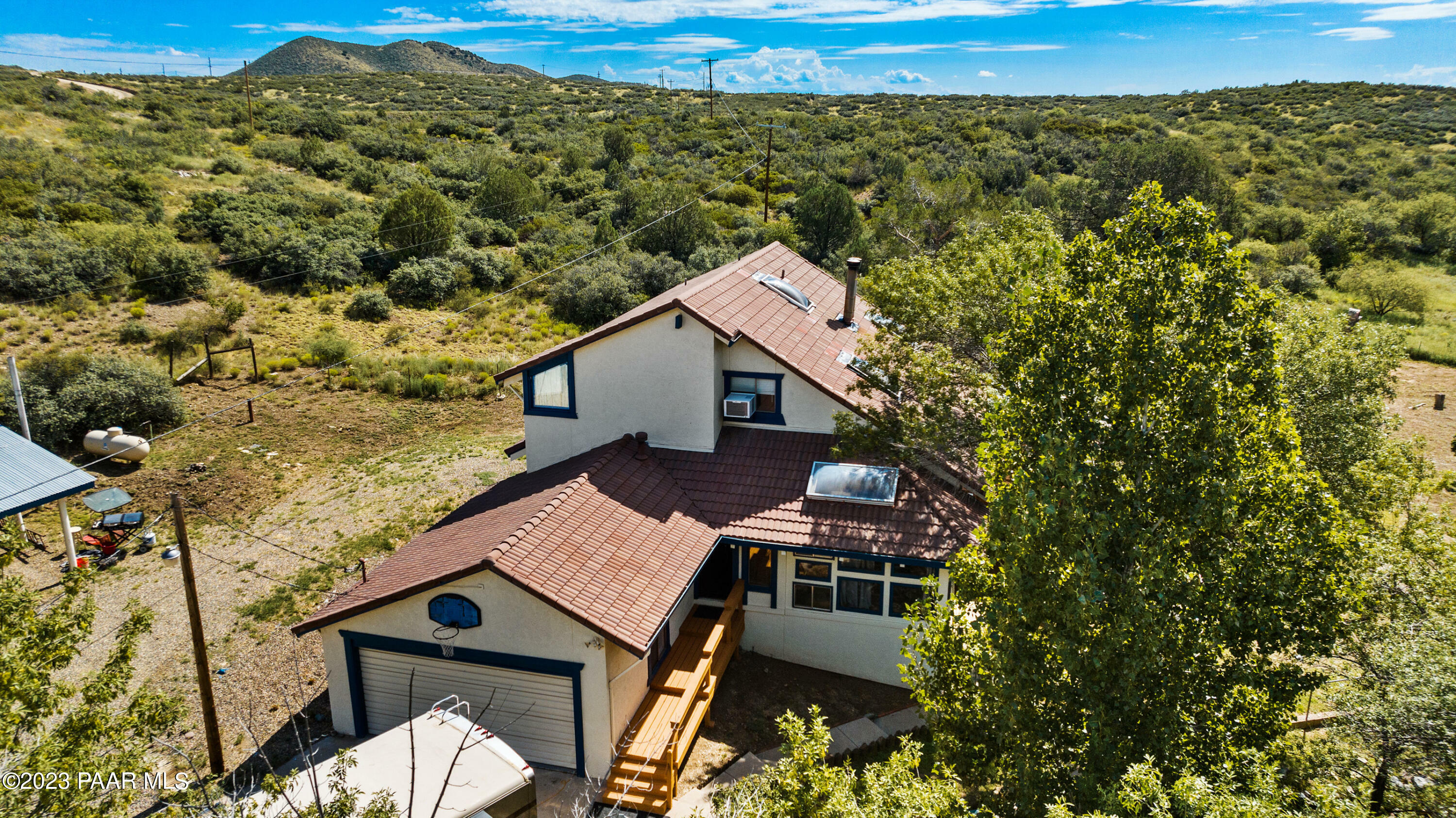 Property Photo: 10433 E Poland Road AZ 86333