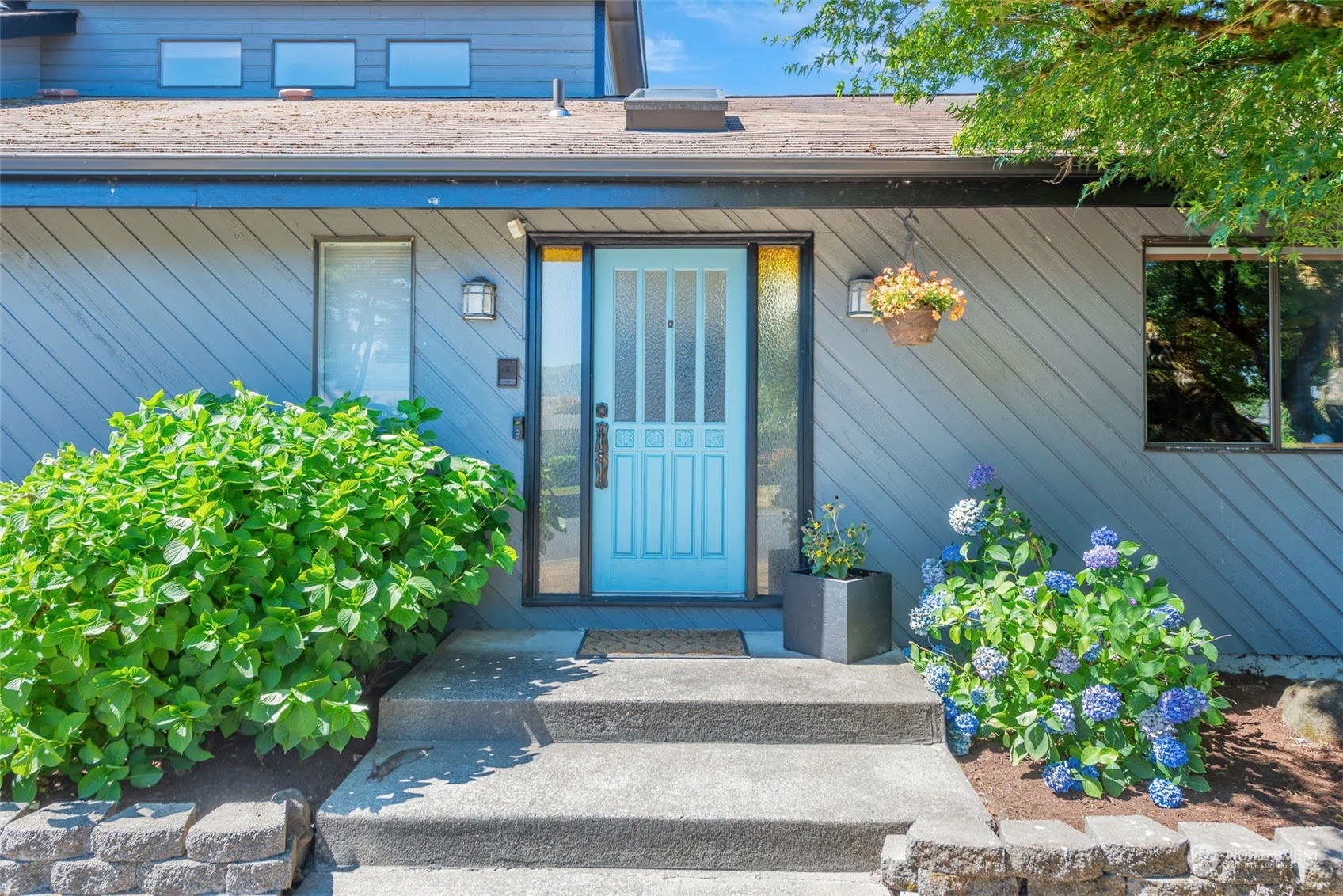 Property Photo: 134 Alameda Drive WA 98626