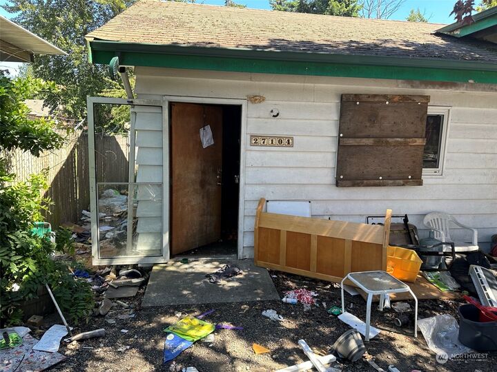 Property Photo:  27104 20th Place S  WA 98032 