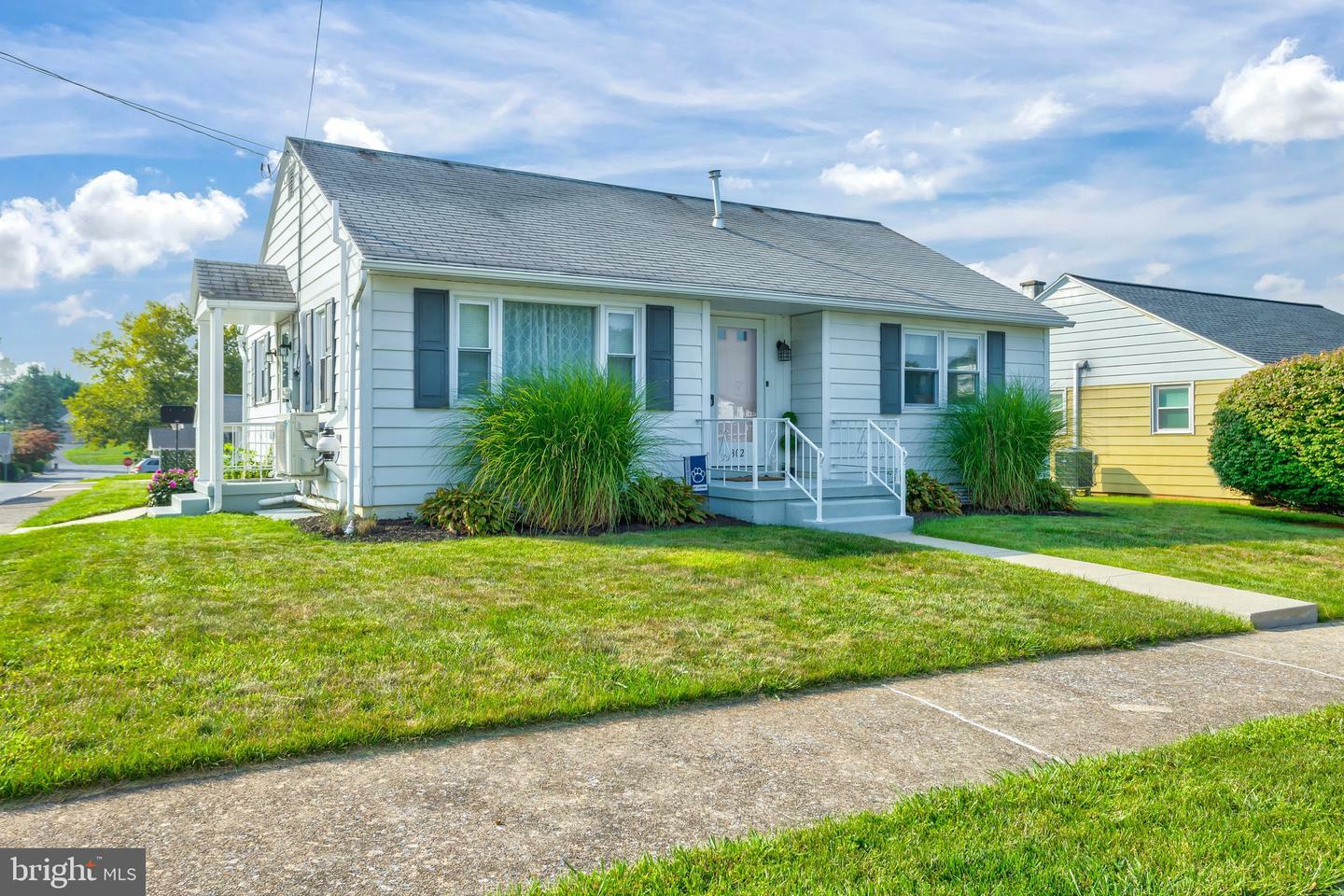 802 W Maple Street  Palmyra PA 17078 photo