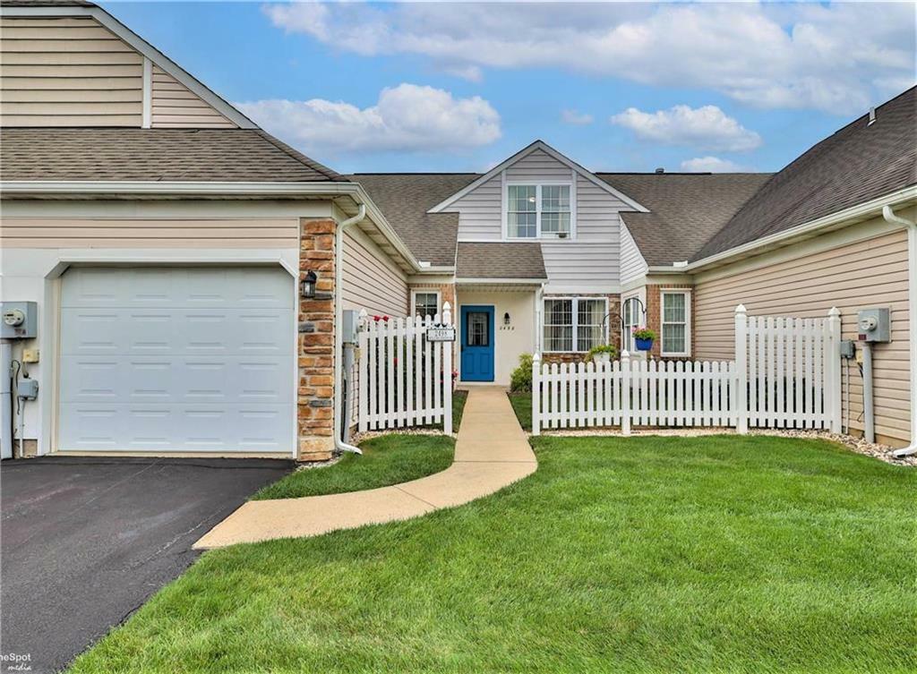 Property Photo: 2498 Rolling Green Drive PA 18062