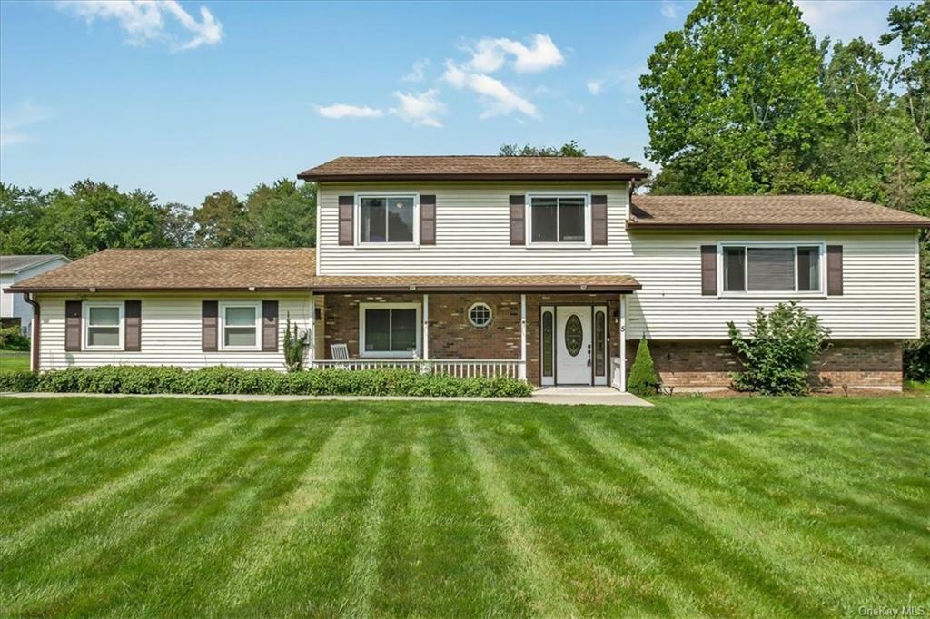 Property Photo: 5 Presidential Way NY 12533