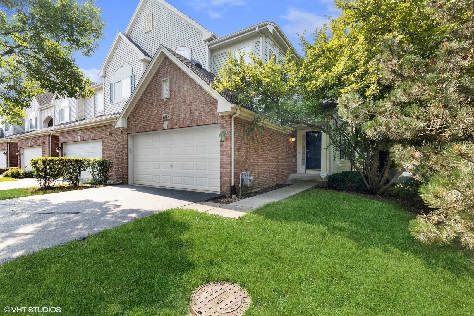 Property Photo:  1818 Kelberg Avenue  IL 60192 