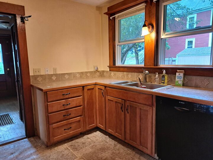 Property Photo:  17 Woodland Street  NH 03773 