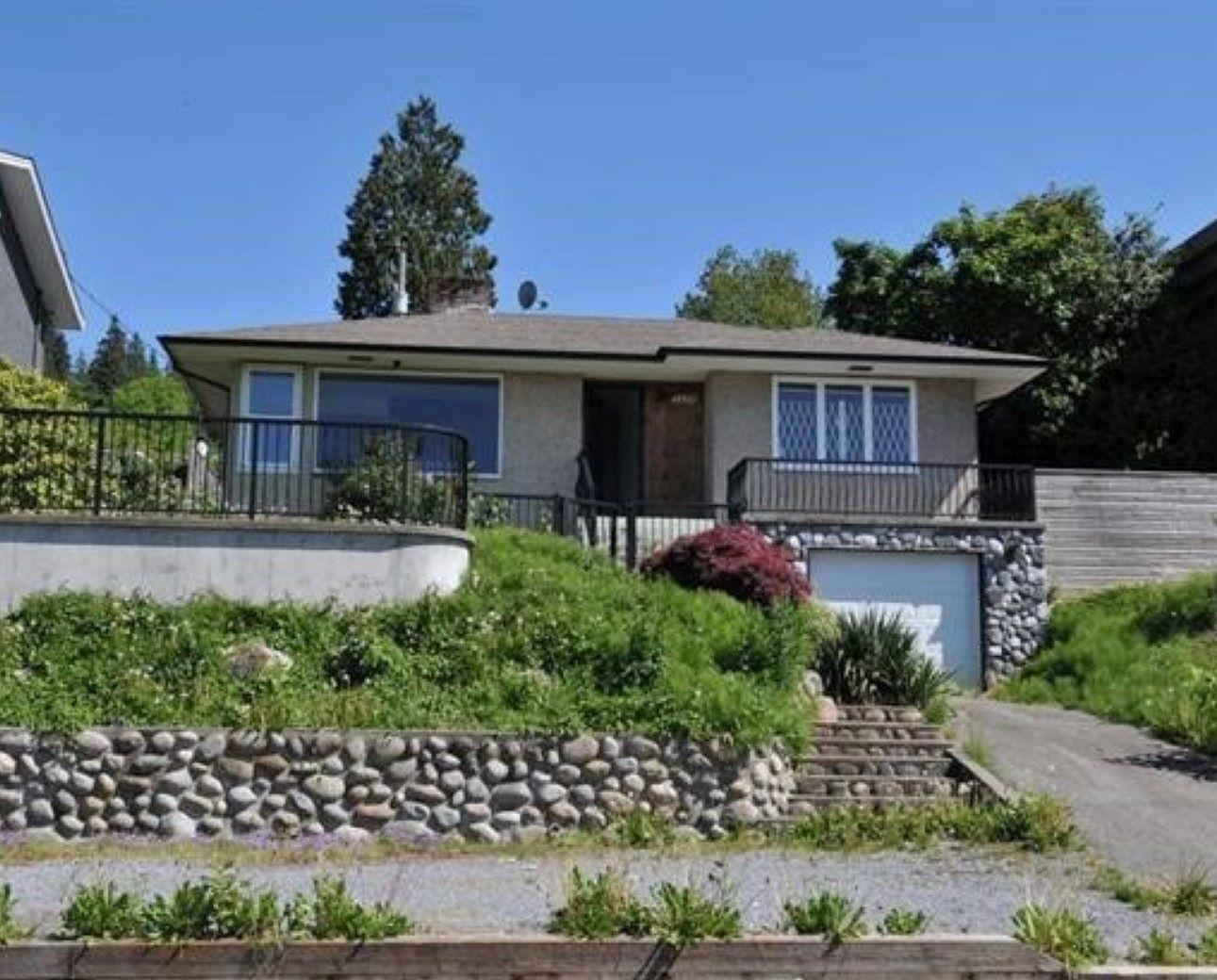 Property Photo: 7224 Braeside Drive BC V5A1E8