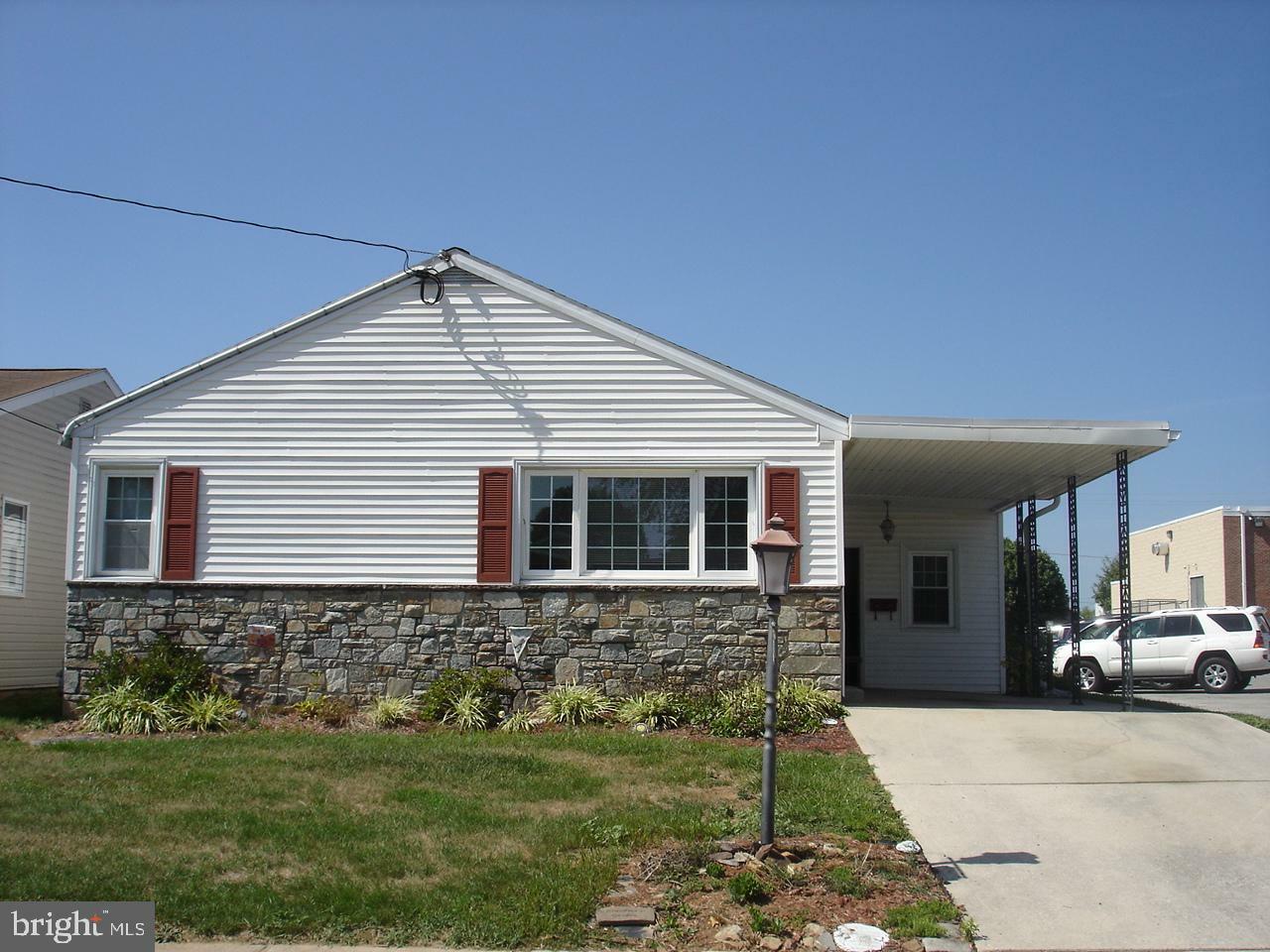 Property Photo: 523 Delone Avenue PA 17344