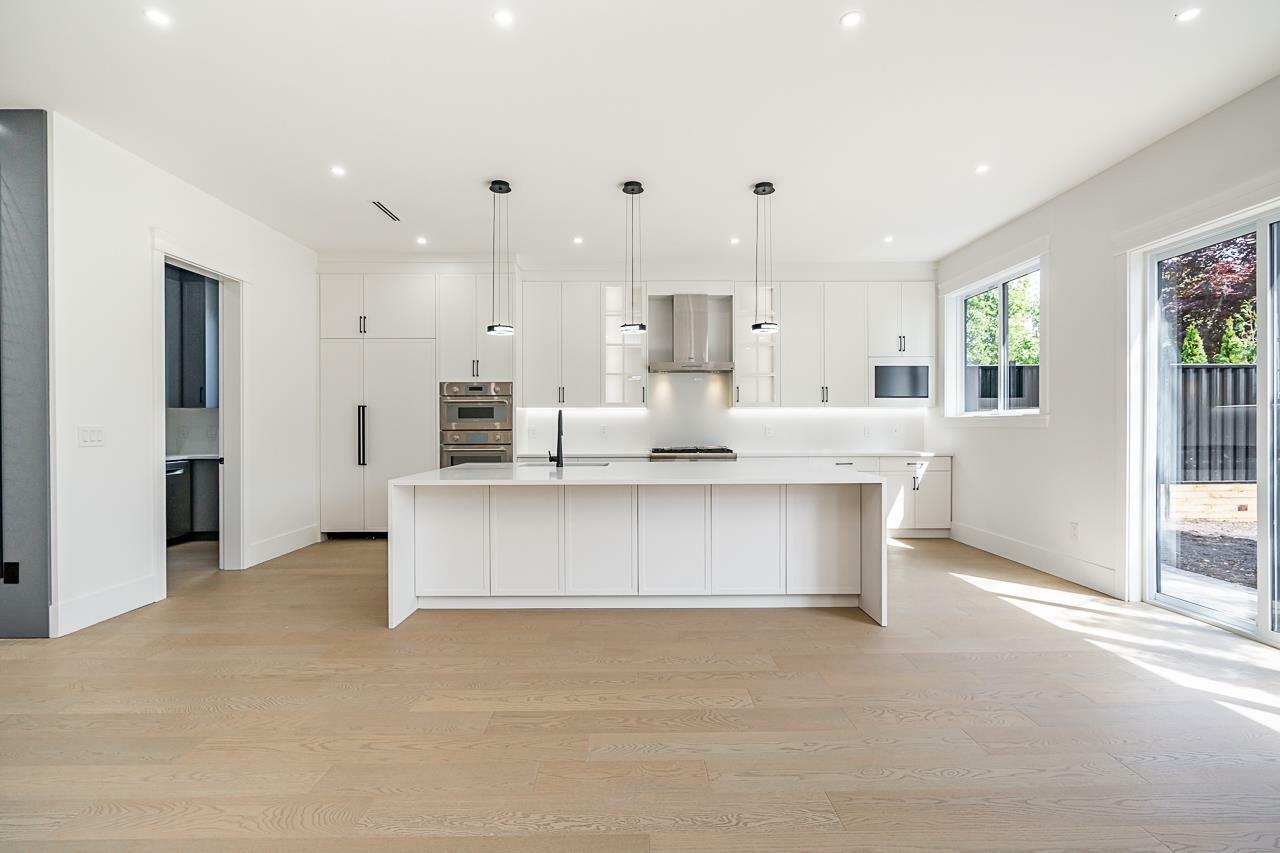 Property Photo: 12676 25 Avenue BC V4A2K4