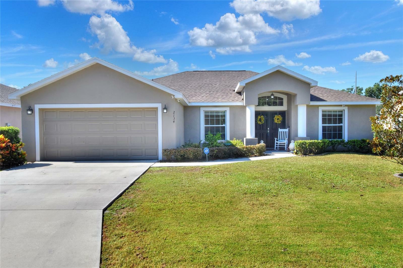 Property Photo:  2134 Normandy Heights Lane  FL 33880 