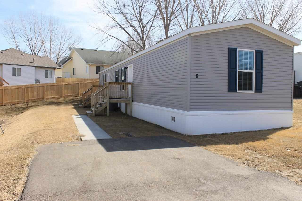 Property Photo:  1500 18th St. #8 SW  ND 58701 