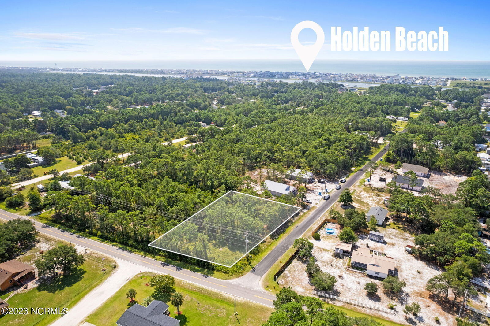 Property Photo:  2614 Nags Head Road SW  NC 28462