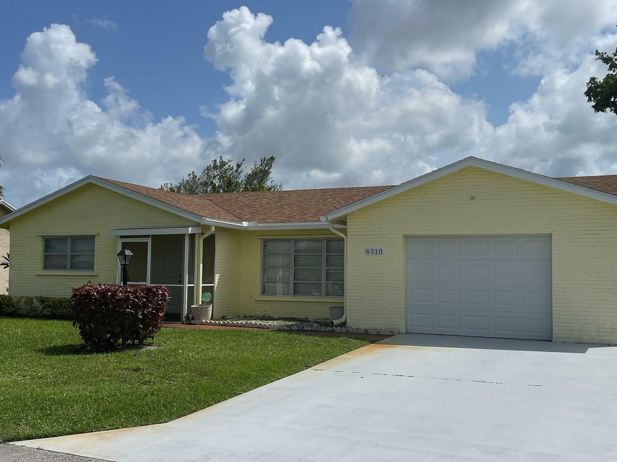 Property Photo:  6310 Summer Sky Lane  FL 33463 